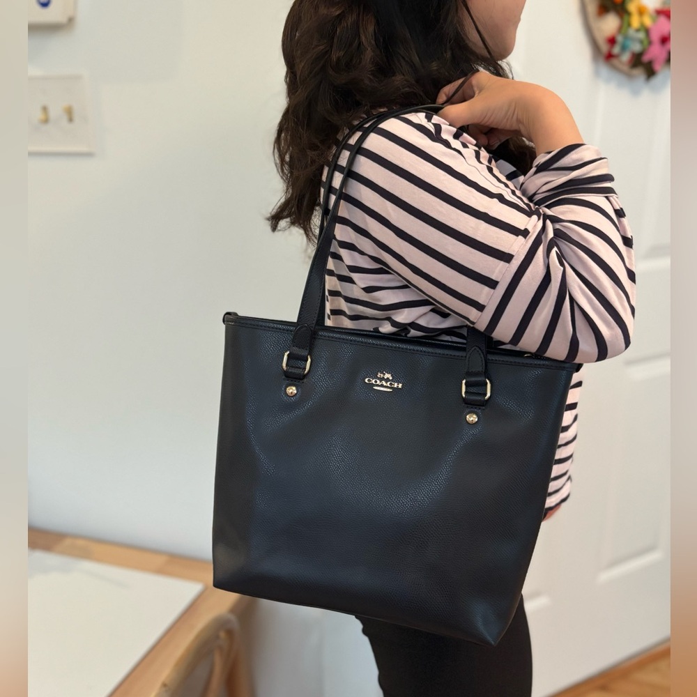Coach Navy Pebbled Leather Tote